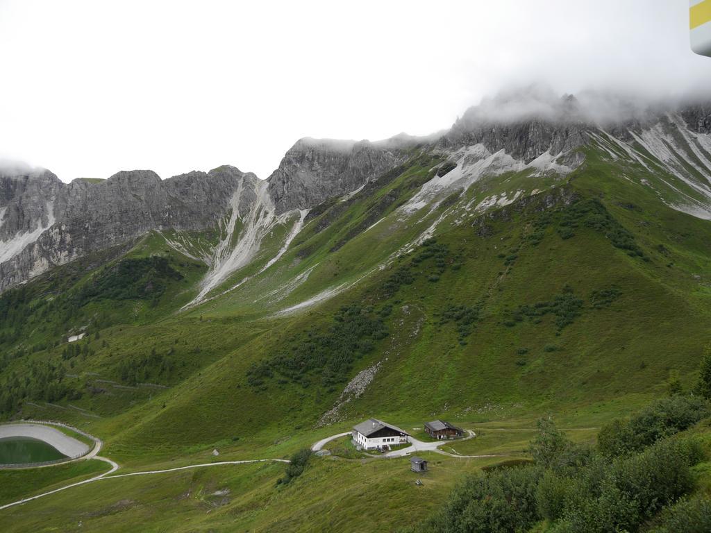 ホテル Berggasthaus Edelweisshutte Ladurns Fleres エクステリア 写真